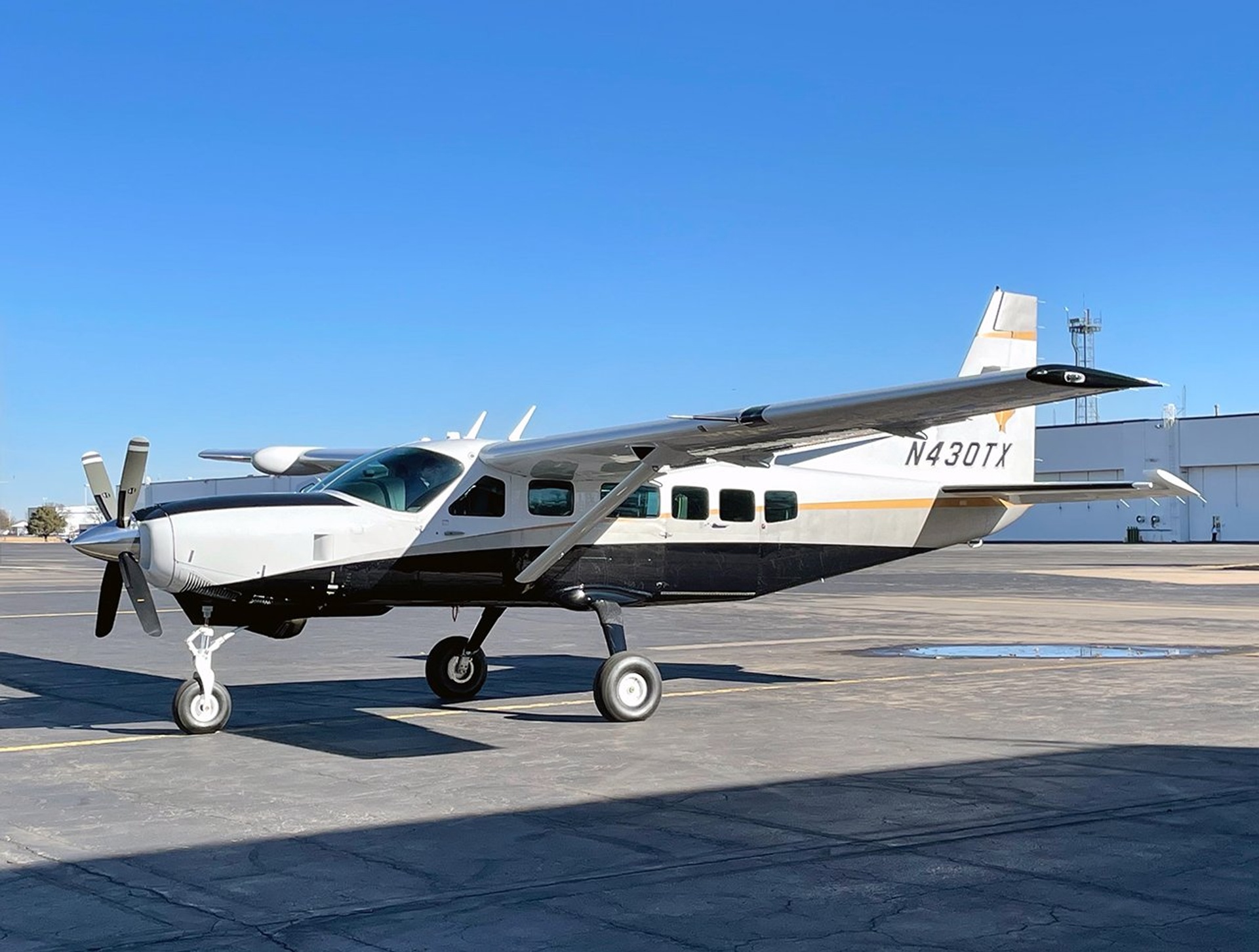 CNC Technologies Delivers New Cessna 208 Caravan to the Texas Department of Public Safety
